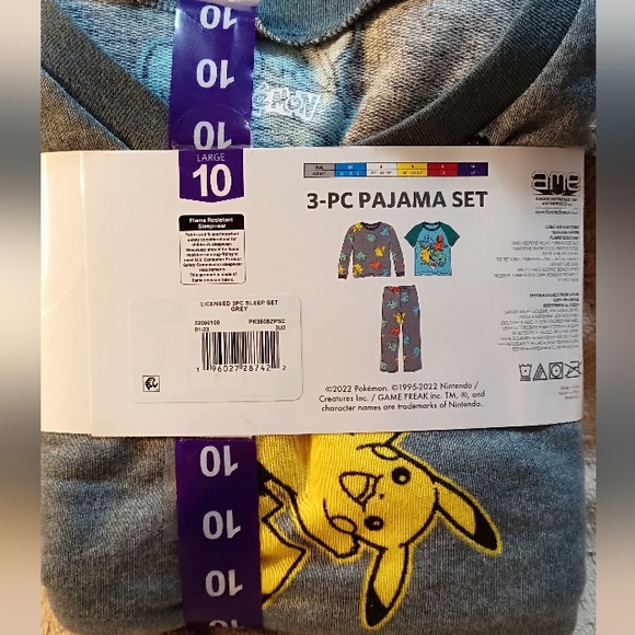 Boys three piece pajamas - Picture 2 of 2